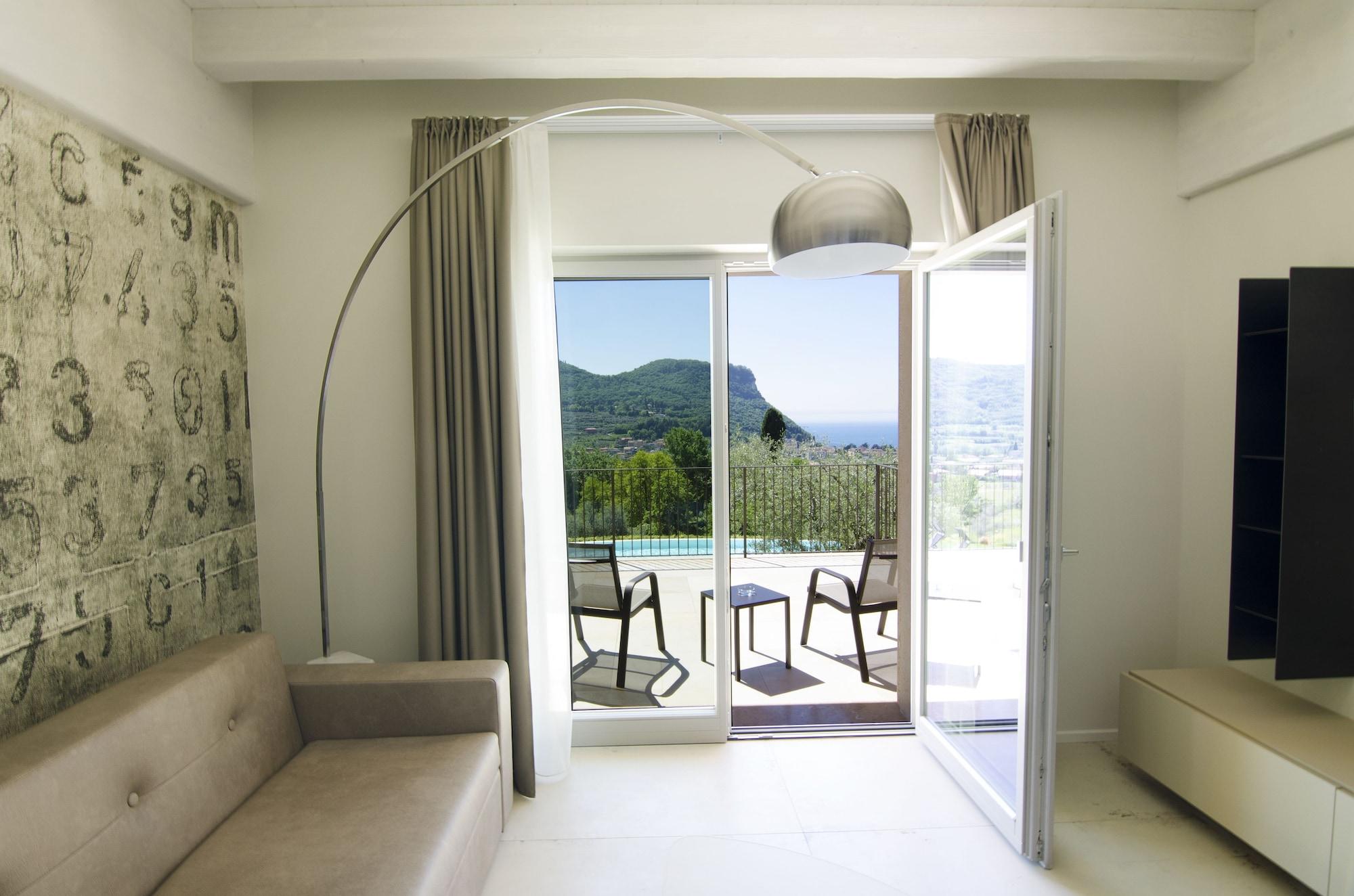 Ca' Barbini Resort Garda  Bagian luar foto