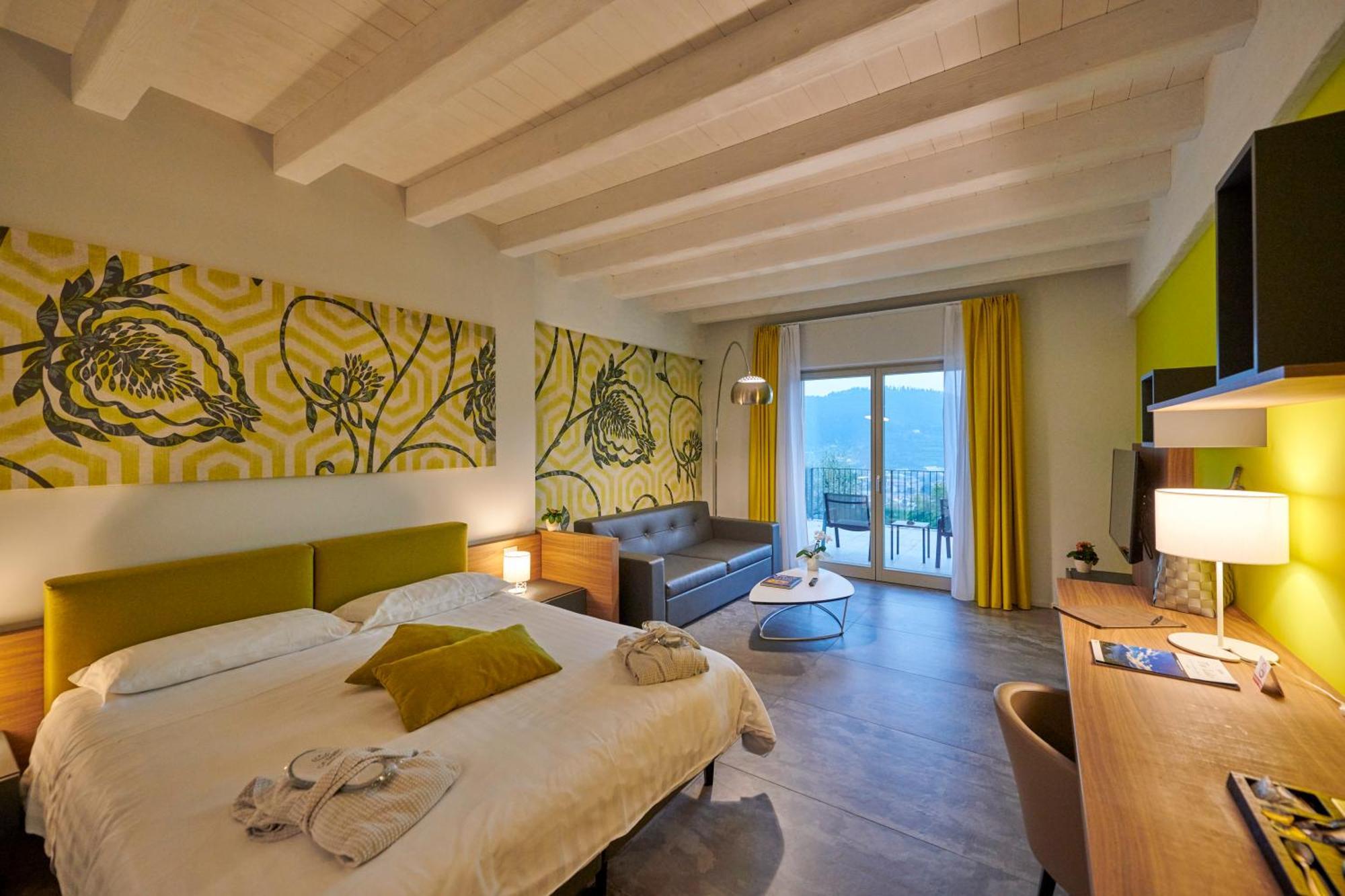 Ca' Barbini Resort Garda  Bagian luar foto