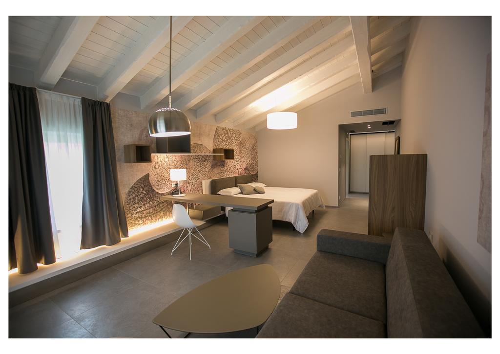 Ca' Barbini Resort Garda  Bagian luar foto