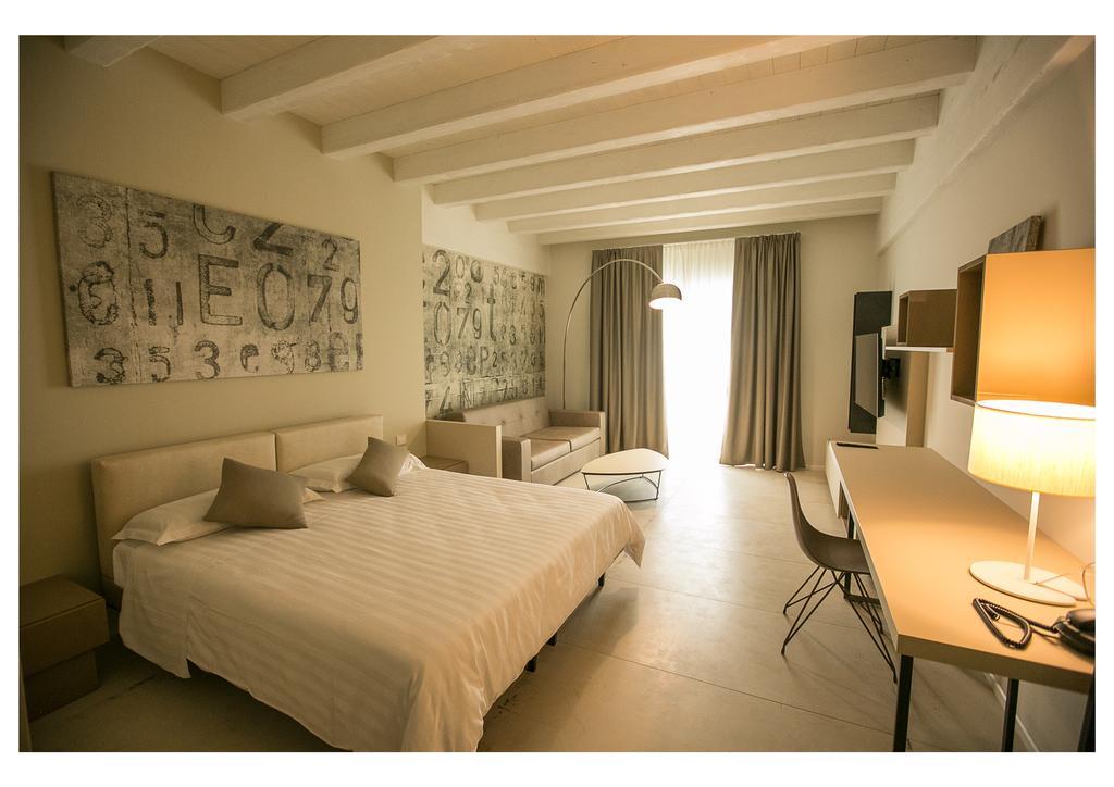 Ca' Barbini Resort Garda  Bagian luar foto